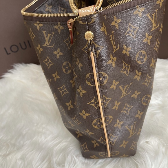 Louis Vuitton LV Monogram Sully PM - Box, Dustcover Included - EUC - Picture 10 of 15
